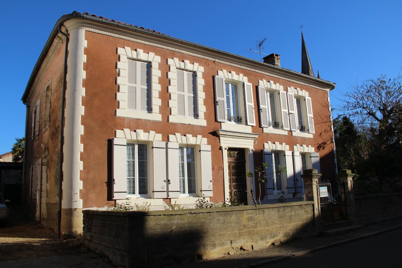 Les Chambres d'Eugénie Poyanne Exterior foto